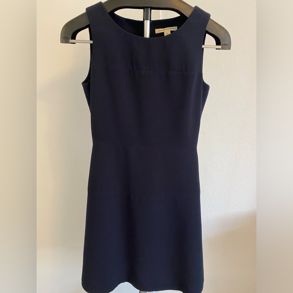 Banana Republic crepe sheath A Line dress
